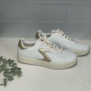 Skechers Womens Court Classics Eden LX-Beaming Glory White/Gold Shoe Size 8